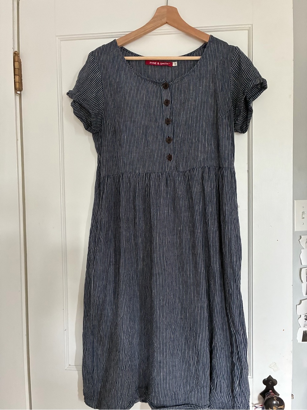 Pyne & Smith No. 11 short-sleeve midi dress